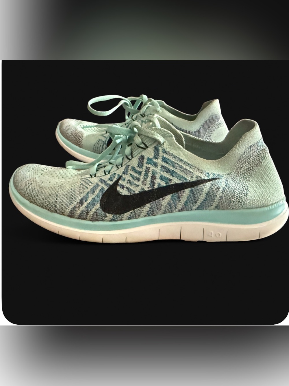 Nike Women’s Free 4.0 Flyknit running Shoes